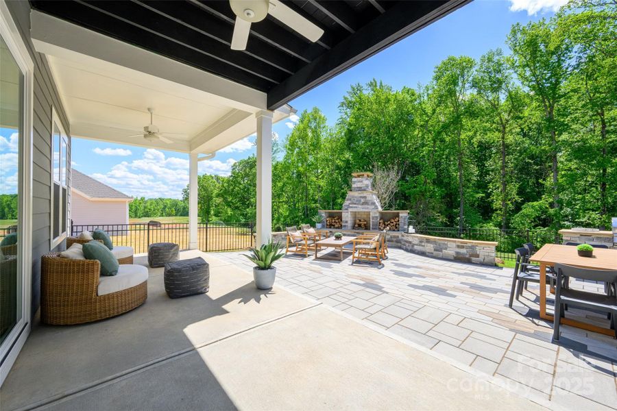 Exterior details and patio area of a home in North Creek Village, Huntersville (Image 19).