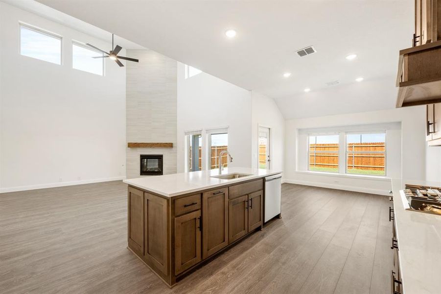 Furnished interior view inside a new home in Glenwood Meadows, Argyle (Image 10). Furnished interior view inside a new home in Glenwood Meadows, Argyle (Image 10).