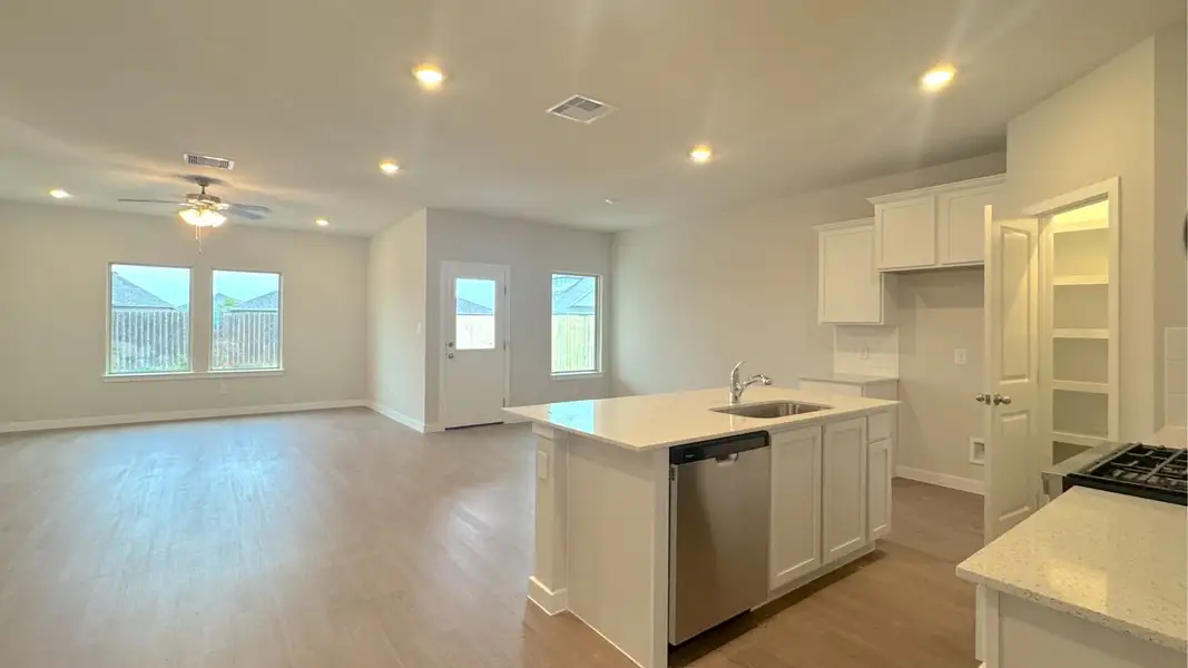 Furnished interior view inside a new home in London Towne, Corpus Christi (Image 3).
