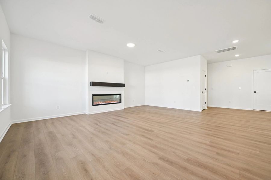 Representative images and renderings are for illustrative purposes. Actual structural options and design finishes of home may vary. Representative images and renderings are for illustrative purposes. Actual structural options and design finishes of home may vary.