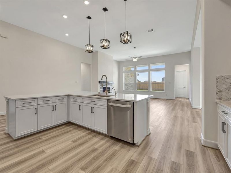 Image 11 of a home in Riverstone Ranch - The Manor - Estate.