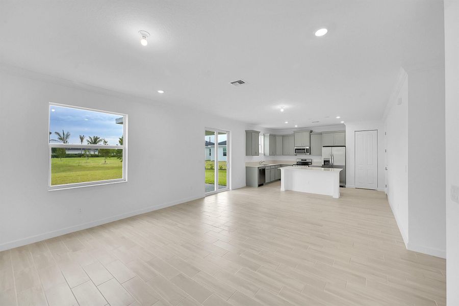 Spacious, unfurnished interior of a new home in Seagrove: The Indies, Fort Pierce (Image 22). Spacious, unfurnished interior of a new home in Seagrove: The Indies, Fort Pierce (Image 22).