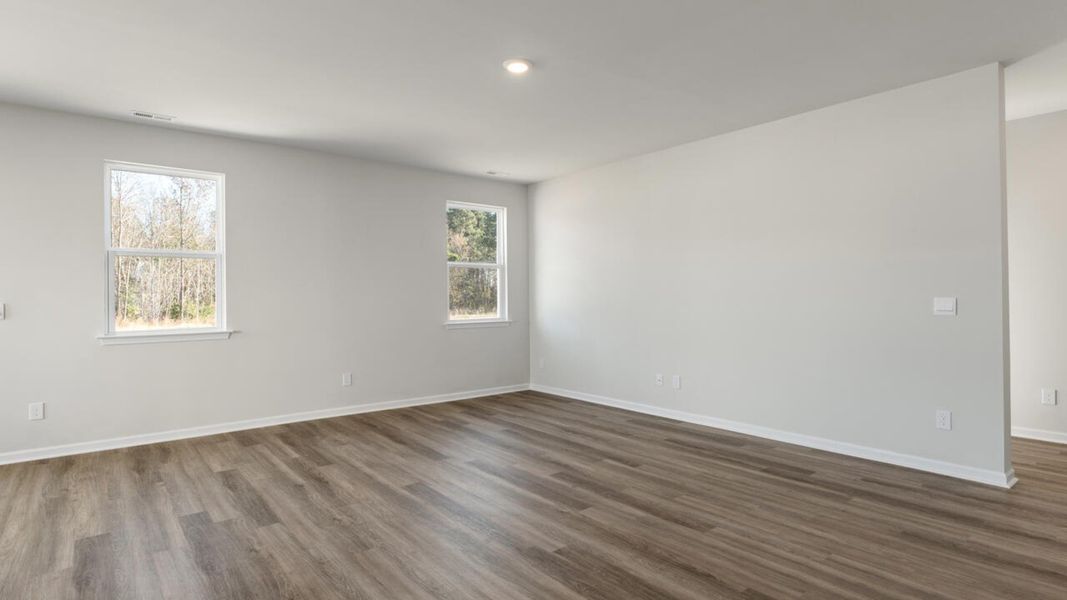 Spacious, unfurnished interior of a new home in Indigo Preserve, Leland (Image 26).
