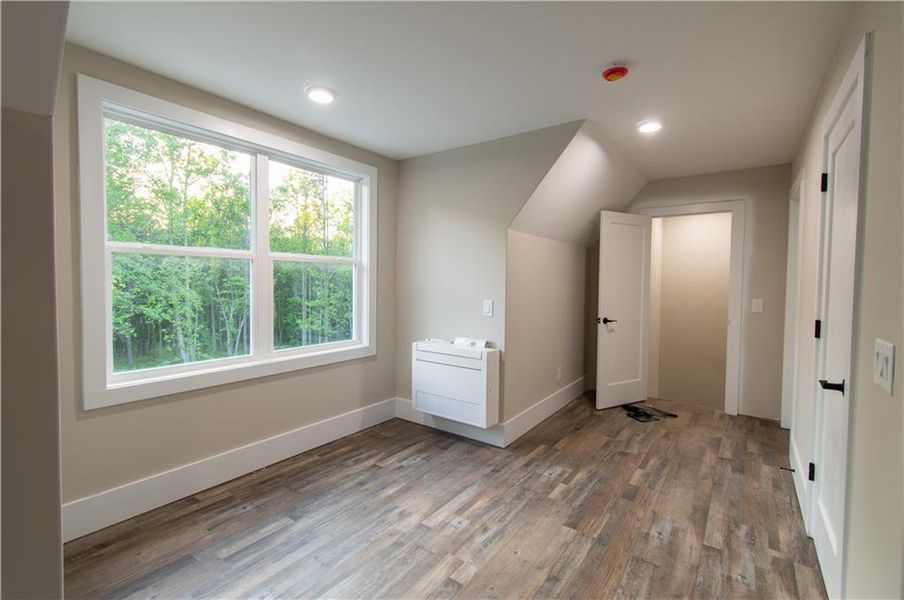 Spacious, unfurnished interior of a new home in , Fairmount (Image 26).