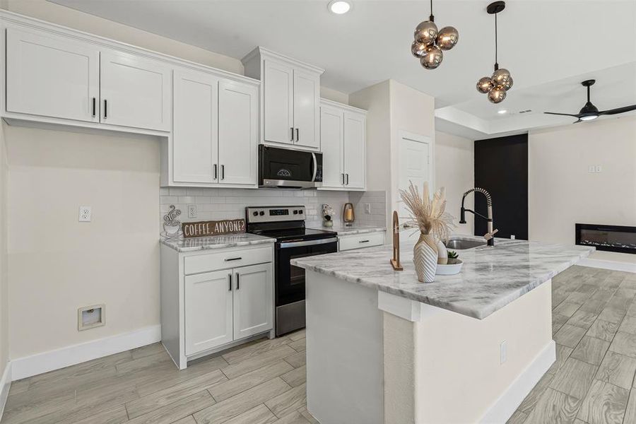 Furnished interior view inside a new home in , Granbury (Image 19). Furnished interior view inside a new home in , Granbury (Image 19).