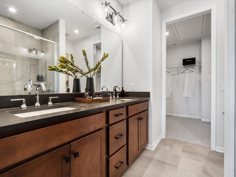 Representative furnished interior of a home built from the Collins by Tri Pointe Homes in Southmont, Charlotte (Image 25). Representative furnished interior of a home built from the Collins by Tri Pointe Homes in Southmont, Charlotte (Image 25).