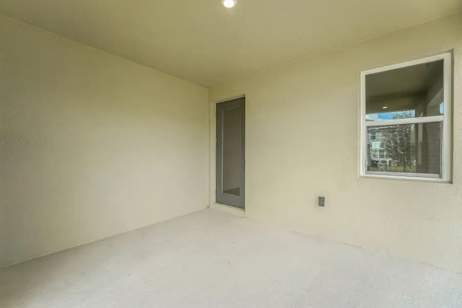 New Home in Apopka, FL.  - Slide 8