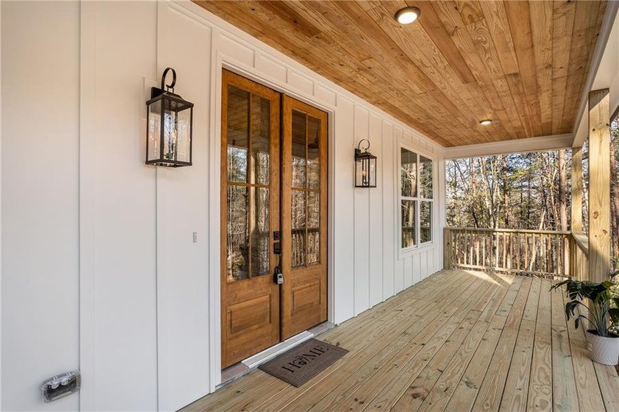 Exterior details and patio area of a home in , Jasper (Image 31).