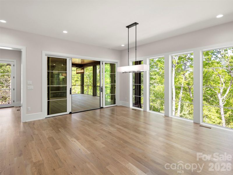 Spacious, unfurnished interior of a new home in , Arden (Image 24).