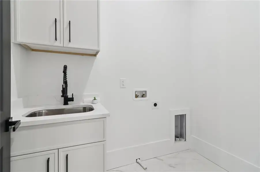 Image 42 of a home in .