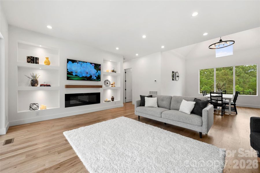 Furnished interior view inside a new home in , Monroe (Image 40).