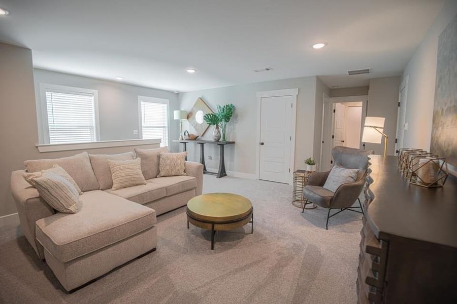 Furnished interior view inside a new home in Myers Park, Arlington (Image 18).
