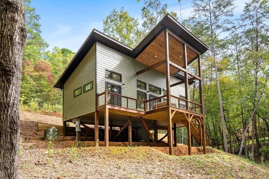 Image 31 of a home in .