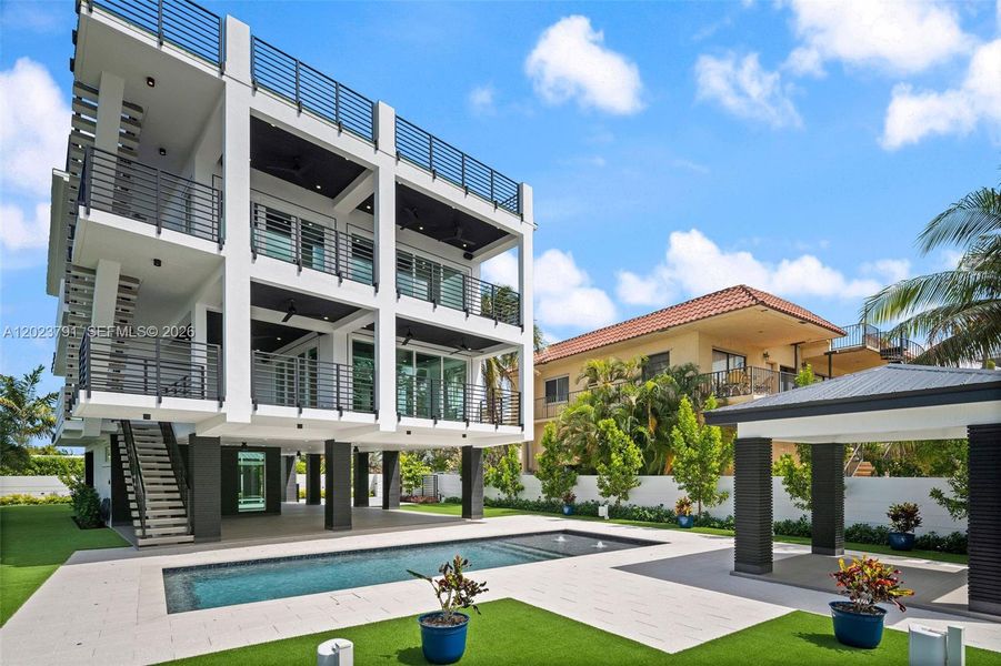 Condo located in Tavernier, FL showcasing its design and architecture (Image 51). Condo located in Tavernier, FL showcasing its design and architecture (Image 51).