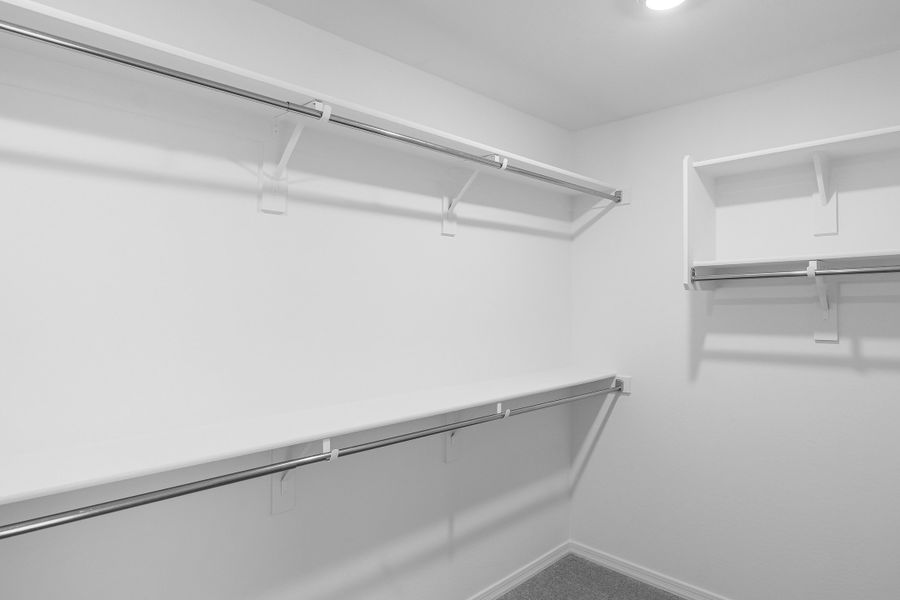 Spacious, unfurnished interior of a new home in Artisan at Asante Vista Collection, Surprise (Image 20).