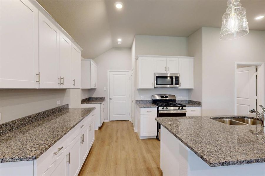 Image 39 of a home in Forest Park. Image 39 of a home in Forest Park.