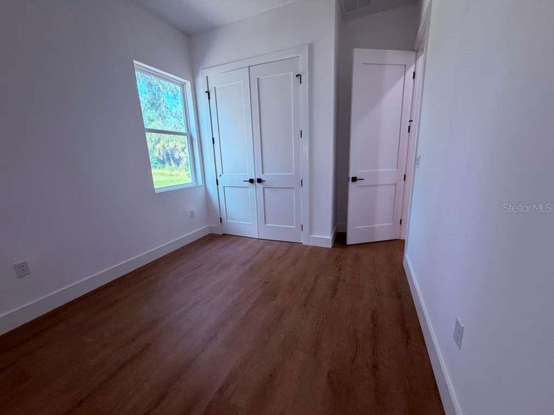 Spacious, unfurnished interior of a new home in , North Port (Image 17).