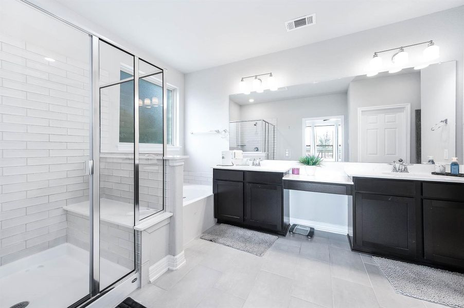 Furnished interior view inside a new home in Sunterra 60ft, Katy (Image 6). Furnished interior view inside a new home in Sunterra 60ft, Katy (Image 6).