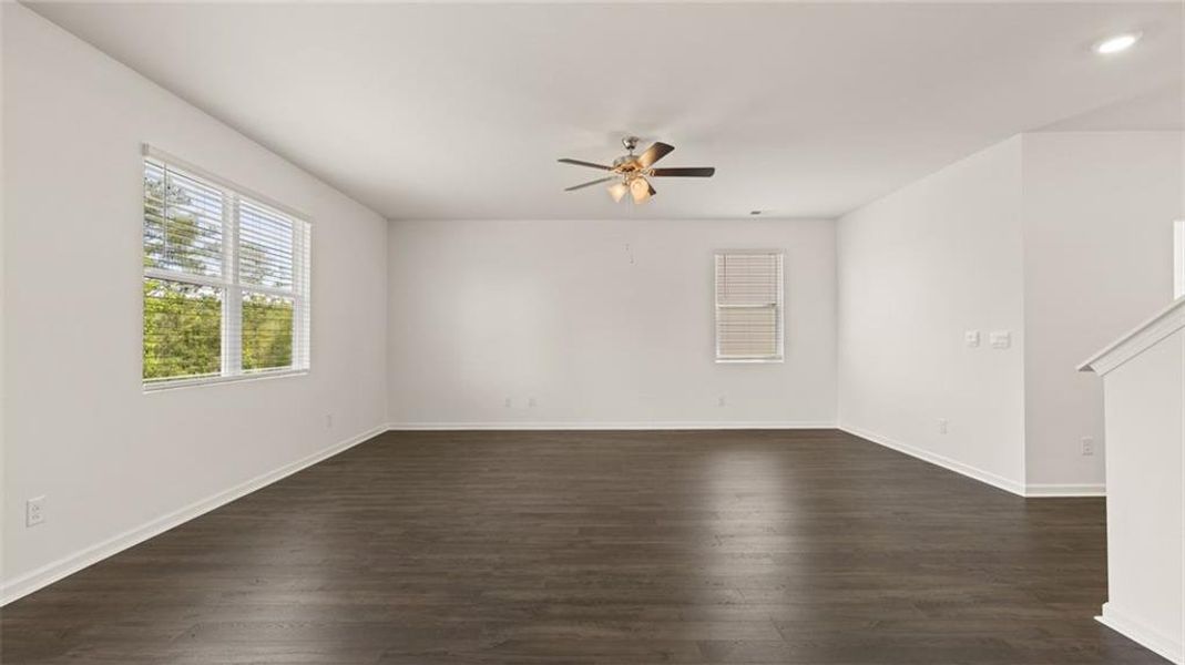 Spacious, unfurnished interior of a new home in Fox Crossing, Griffin (Image 24).