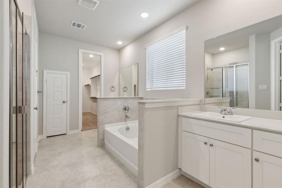 15-2445Auburn_015 15-2445Auburn_015