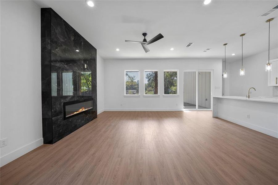 Spacious, unfurnished interior of a new home in , Dallas (Image 22). Spacious, unfurnished interior of a new home in , Dallas (Image 22).