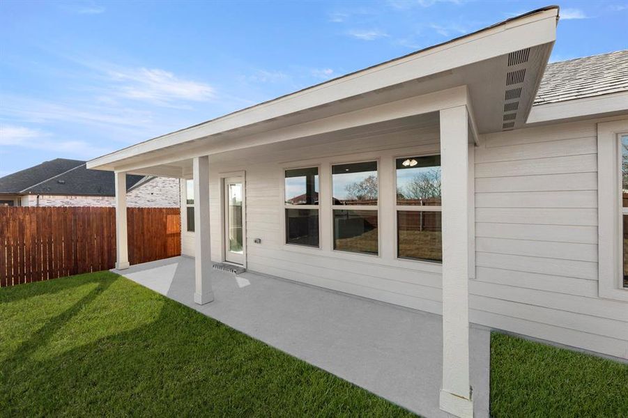 25. 7704 Kingfisher - Patio