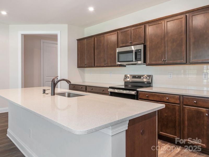 Image 32 of a home in .