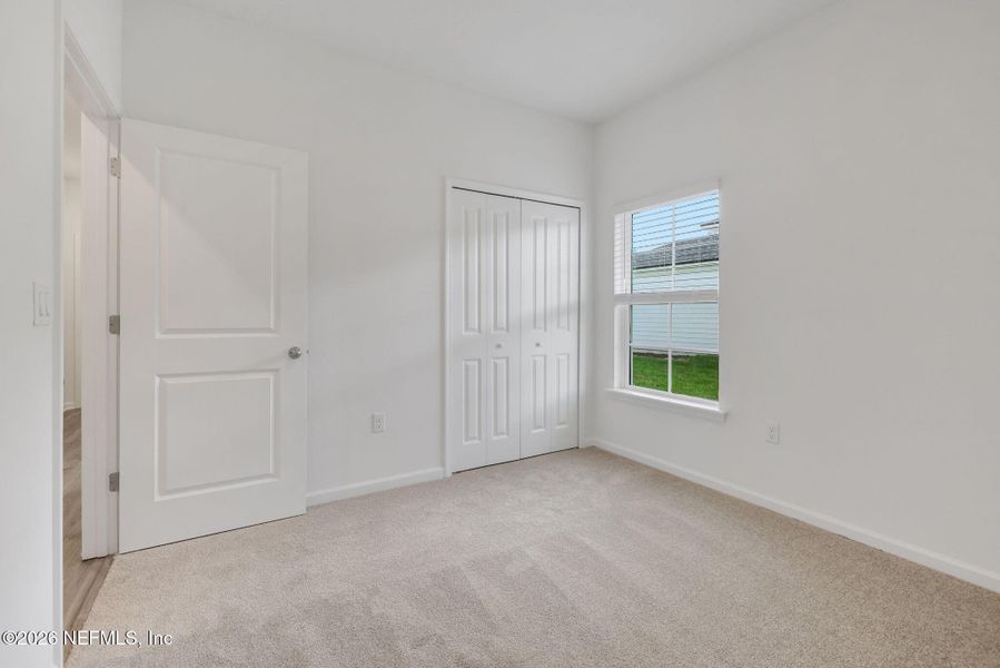 Spacious, unfurnished interior of a new home in Amberly, Green Cove Springs (Image 39).