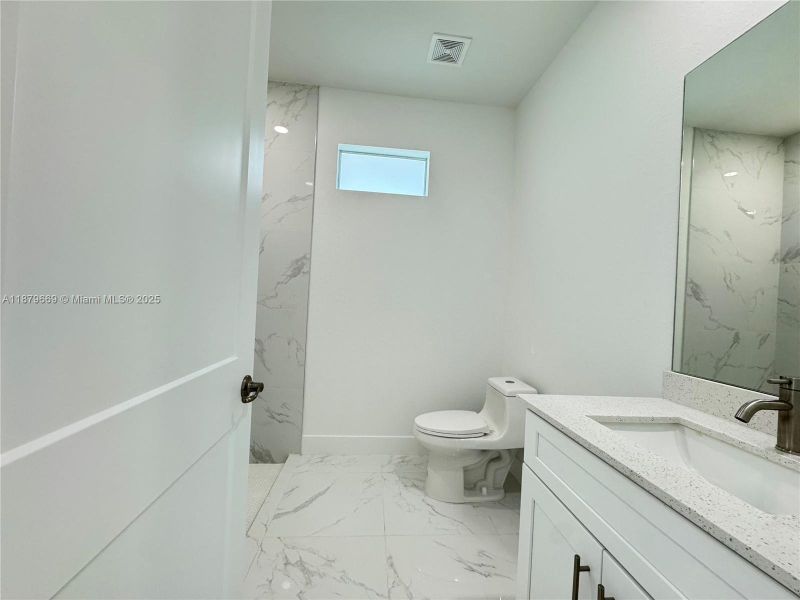 Furnished interior view inside a new home in , Cape Coral (Image 6).