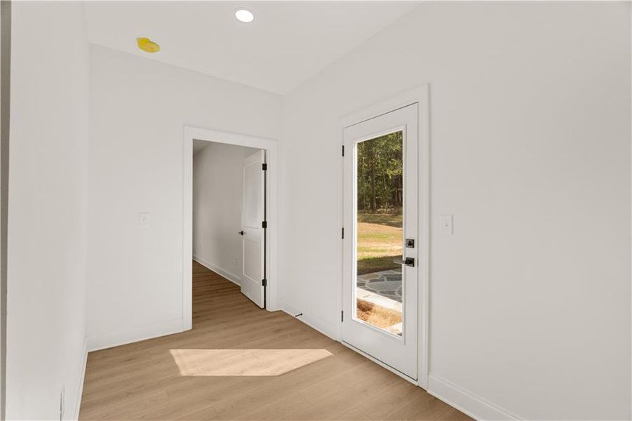 Spacious, unfurnished interior of a new home in , Cartersville (Image 20).