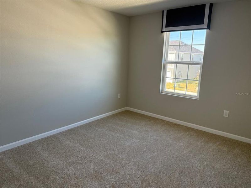 Spacious, unfurnished interior of a new home in , Lady Lake (Image 12).