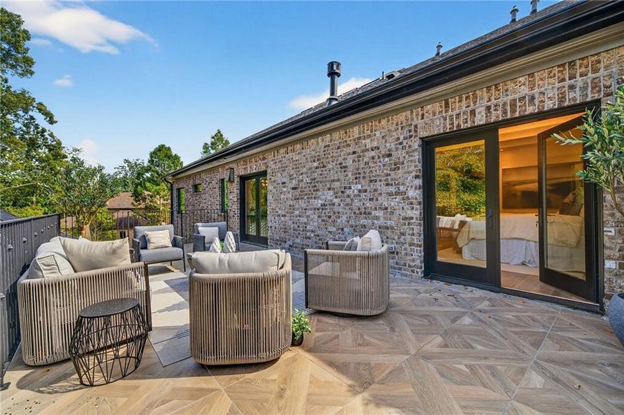 Exterior details and patio area of a home in , Atlanta (Image 30).