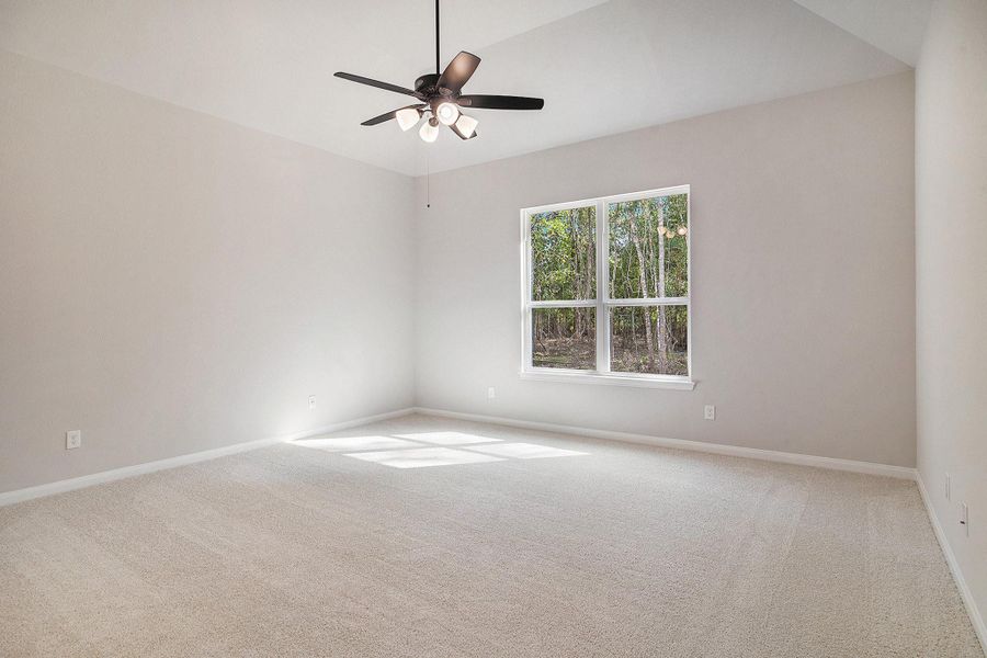 Spacious, unfurnished interior of a new home in Encino Estates, Dayton (Image 20).