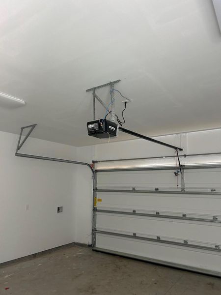 Spacious, unfurnished interior of a new home in , McClellanville (Image 13). Spacious, unfurnished interior of a new home in , McClellanville (Image 13).