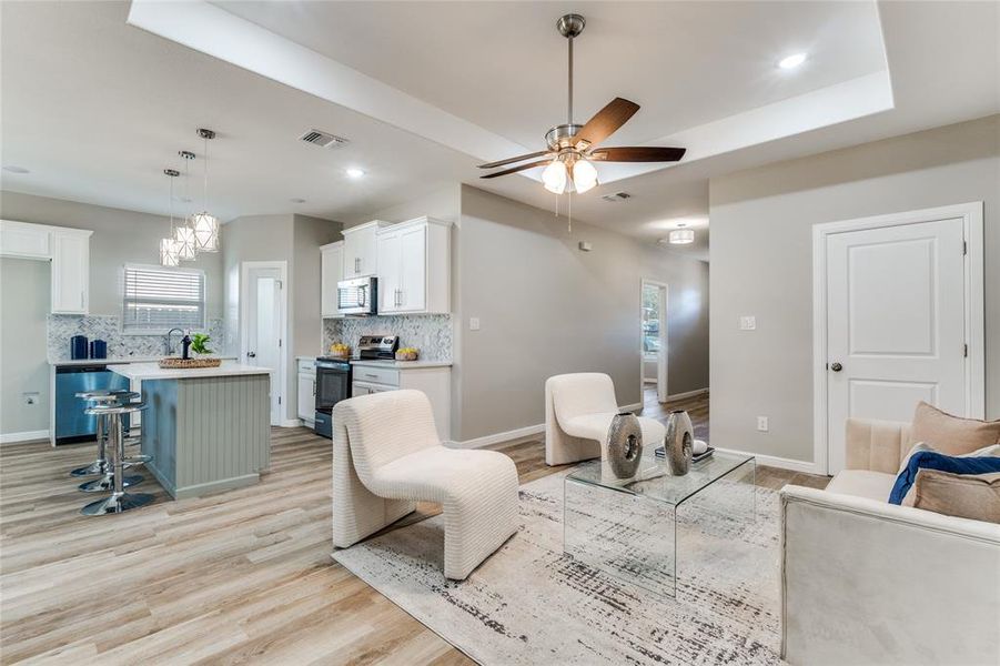Furnished interior view inside a new home in , Fort Worth (Image 7).