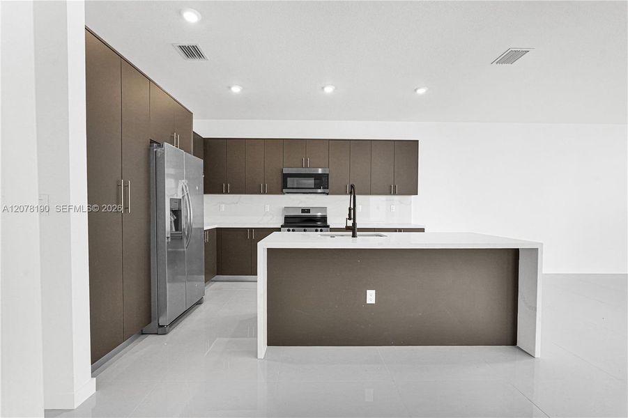 Furnished interior view inside a new home in , Miami (Image 48).