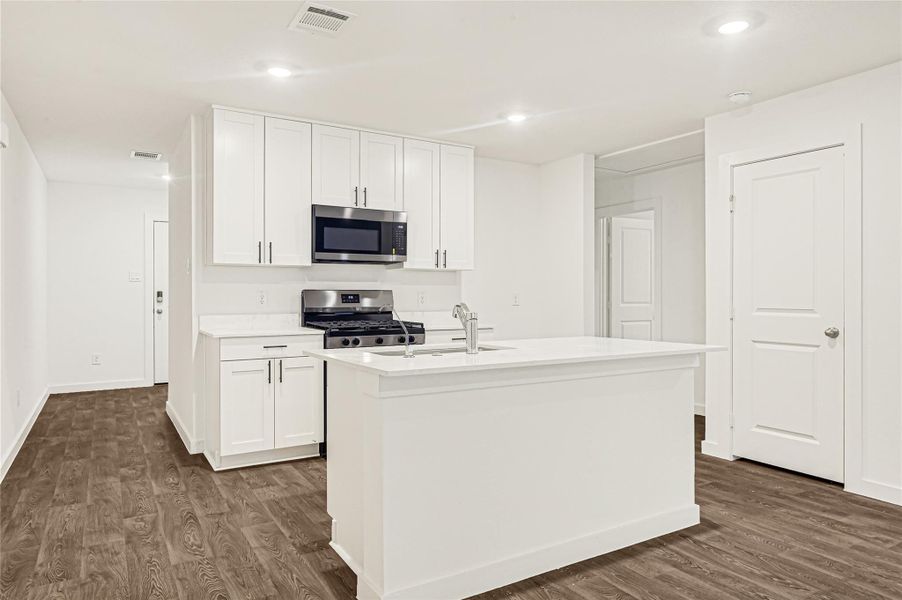 *Images and 3D tour are for illustration only and options may vary from home as built.