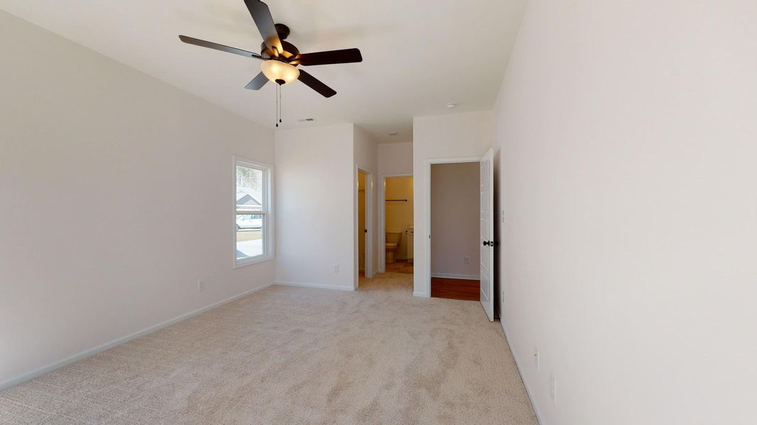 Representative unfurnished interior of a home built from the Catherine A by JC Jackson Homes,LLC in Heritage Pointe, Newport (Image 40).
