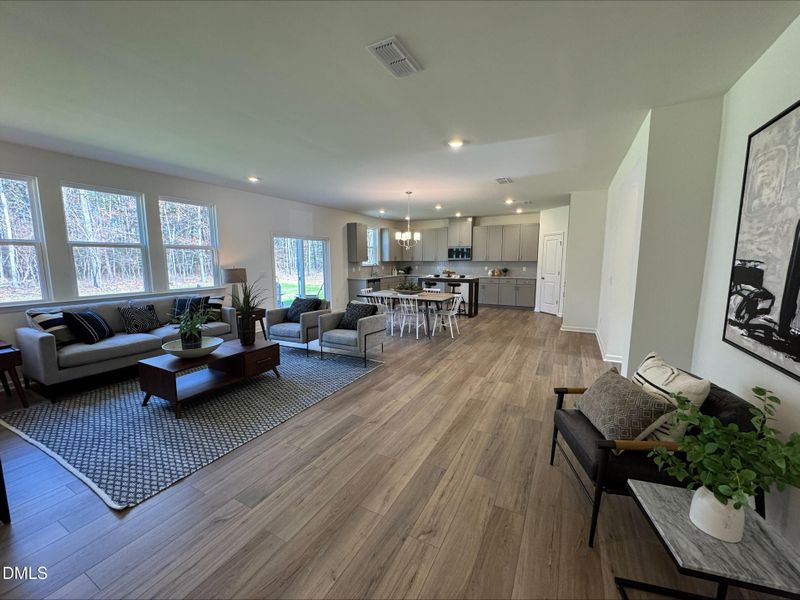 processed-8D5D261C-064B-49A4-9815-22A3BD processed-8D5D261C-064B-49A4-9815-22A3BD