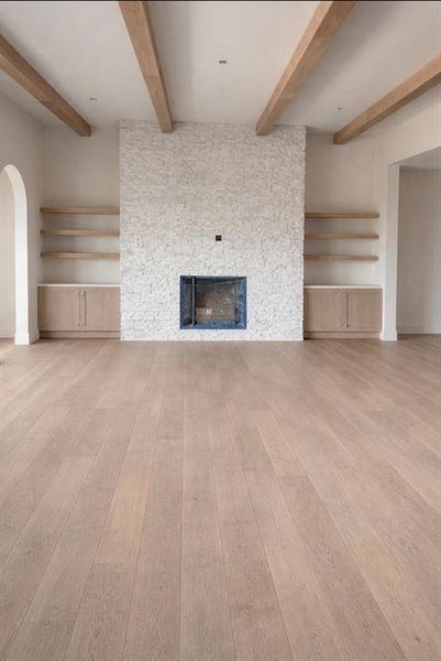Spacious, unfurnished interior of a new home in , Northlake (Image 12).