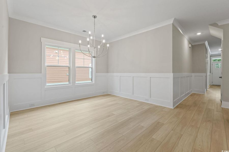 Spacious, unfurnished interior of a new home in White Oak Estates, Conway (Image 31).