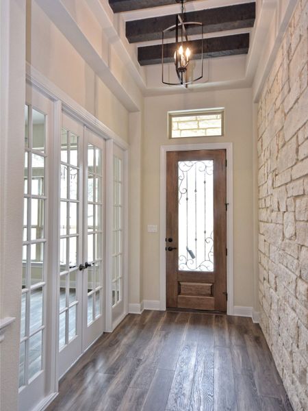 Representative unfurnished interior of a home built from the San Simeon I by Giddens Homes in Clearwater Ranch, Liberty Hill (Image 22).