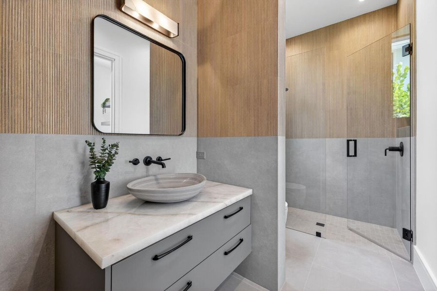 Furnished interior view inside a new home in , Fort Lauderdale (Image 10). Furnished interior view inside a new home in , Fort Lauderdale (Image 10).