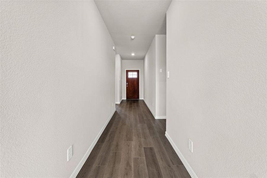 Spacious, unfurnished interior of a new home in River Ridge, Crandall (Image 9).