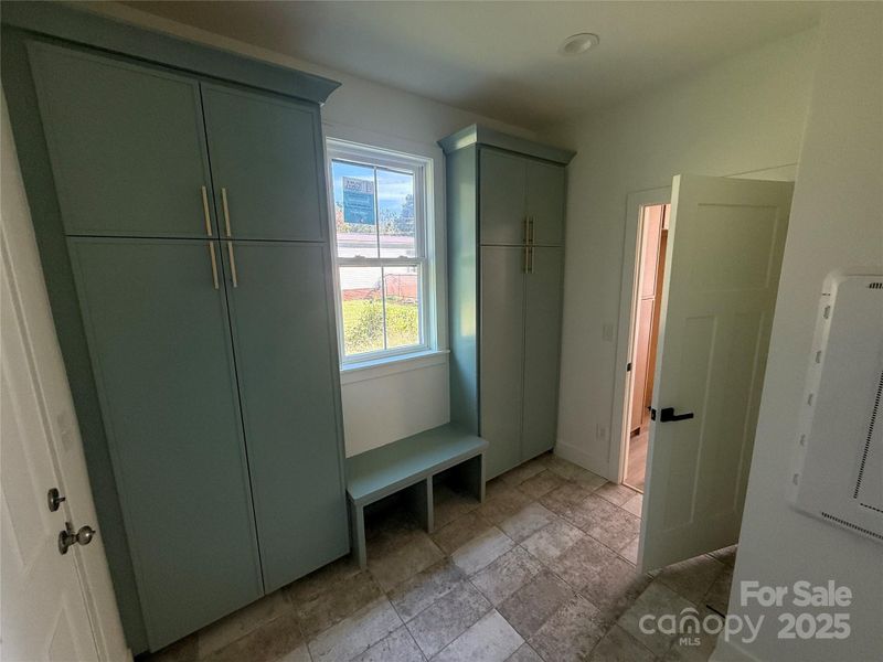 Image 30 of a home in .