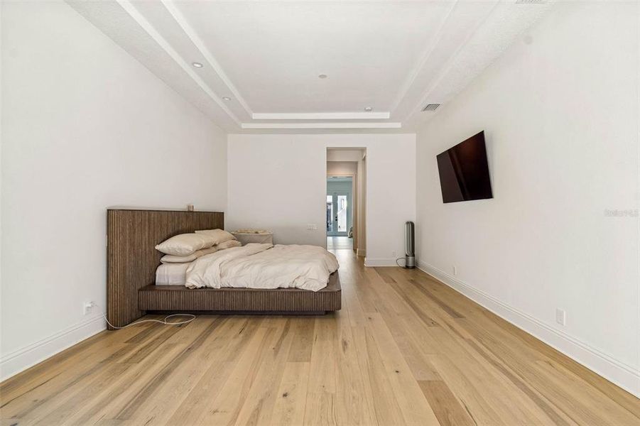 Furnished interior view inside a new home in , Lutz (Image 16). Furnished interior view inside a new home in , Lutz (Image 16).