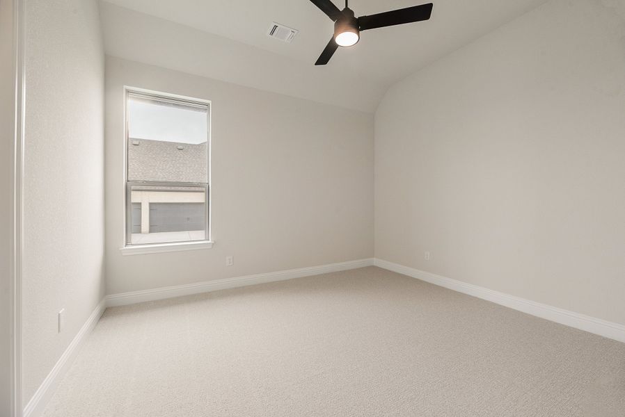 Spacious, unfurnished interior of a new home in Paloma Ranch, New Fairview (Image 20).