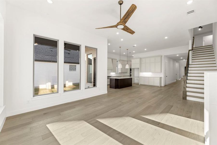 31. 4711 Belo - Family (3)