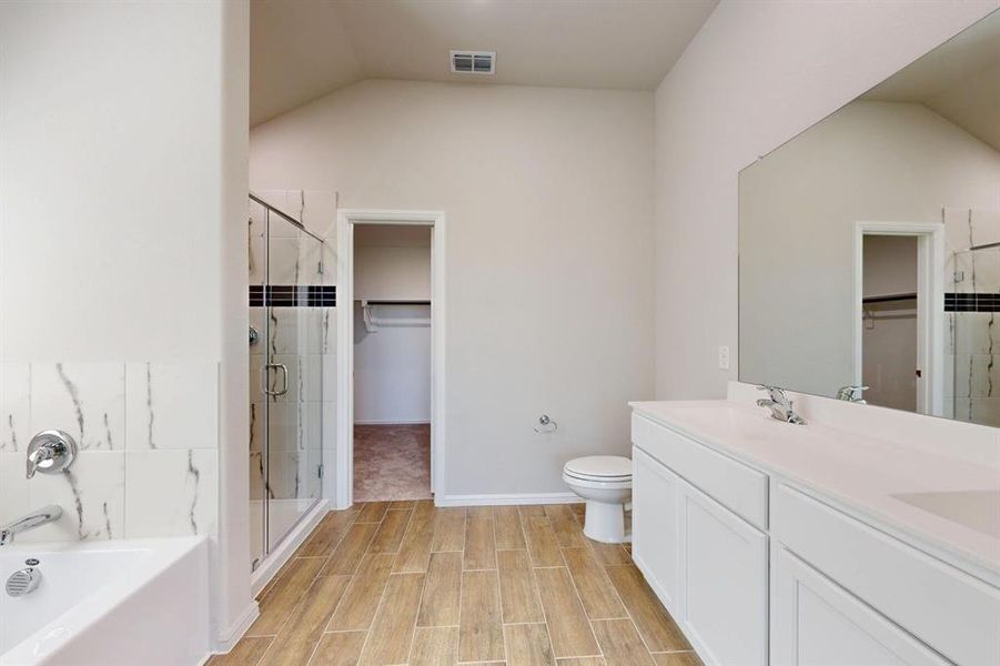 Image 37 of a home in Verandah. Image 37 of a home in Verandah.