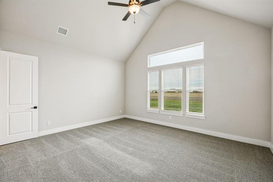 Spacious, unfurnished interior of a new home in , Waxahachie (Image 17). Spacious, unfurnished interior of a new home in , Waxahachie (Image 17).